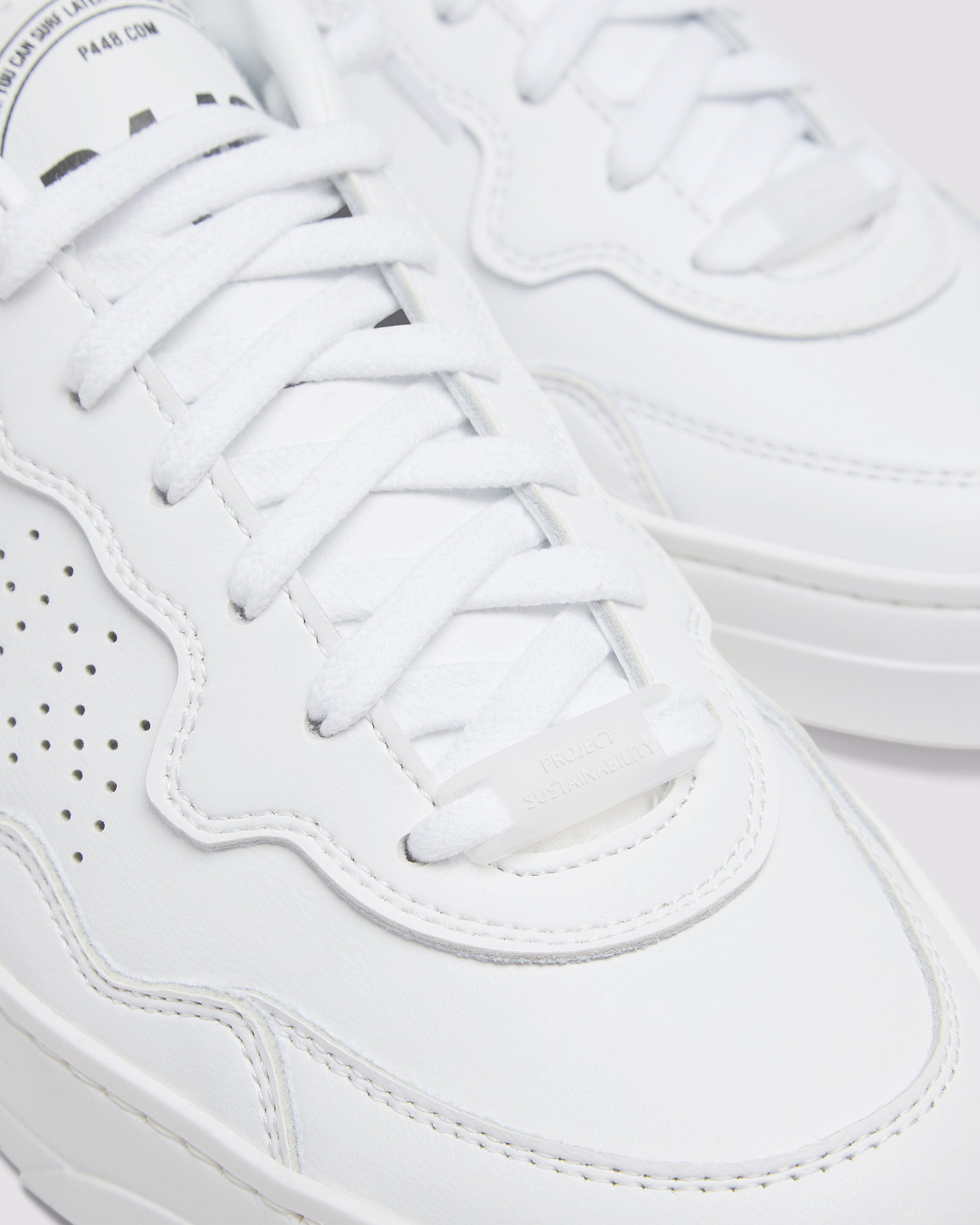 スニーカー P448 Women Sneakers CORBALI WHI SLV White Bali Recycled Fuchsia Sneaker – P448®