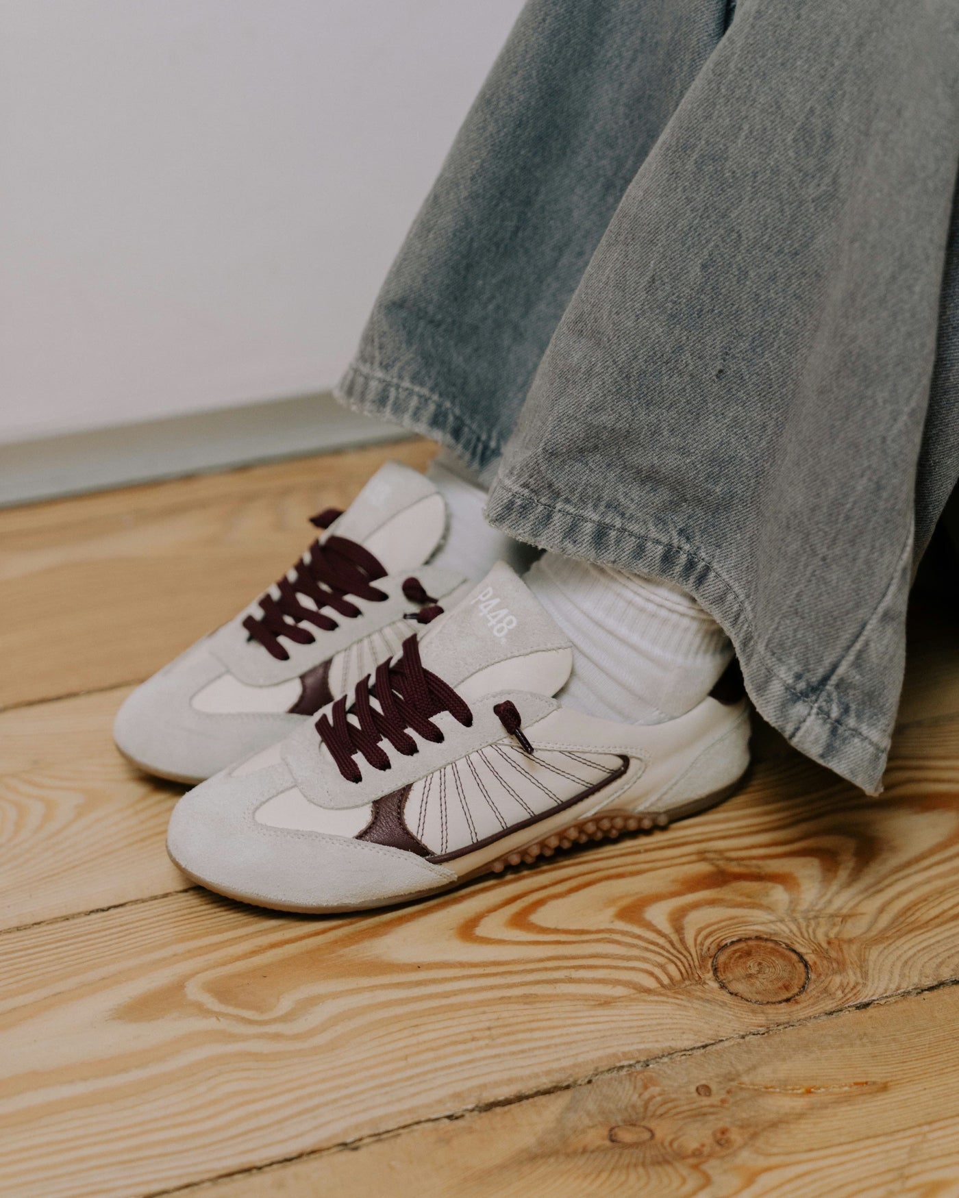 Lisbon Cream - Maroon