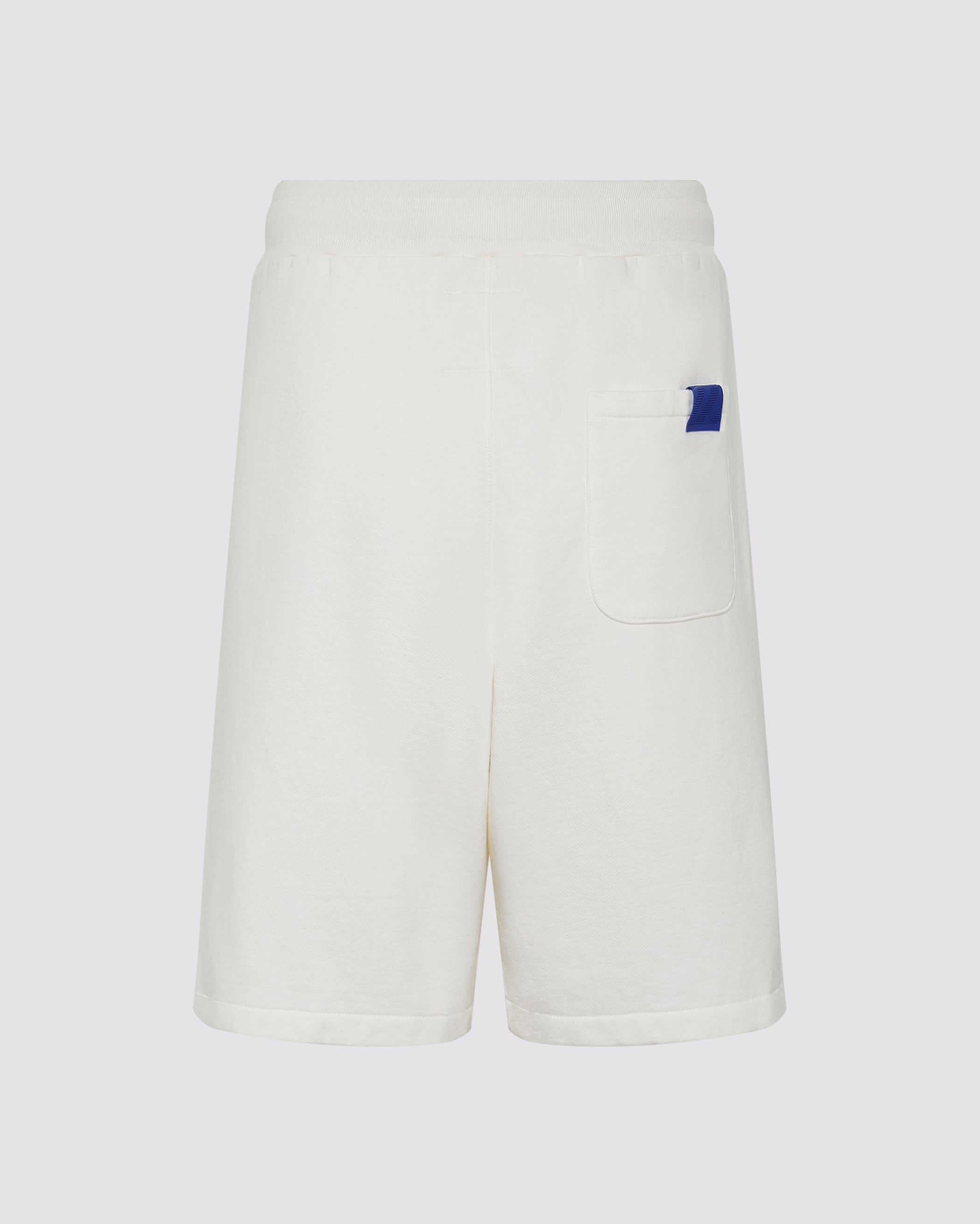 P448 Short Off-White