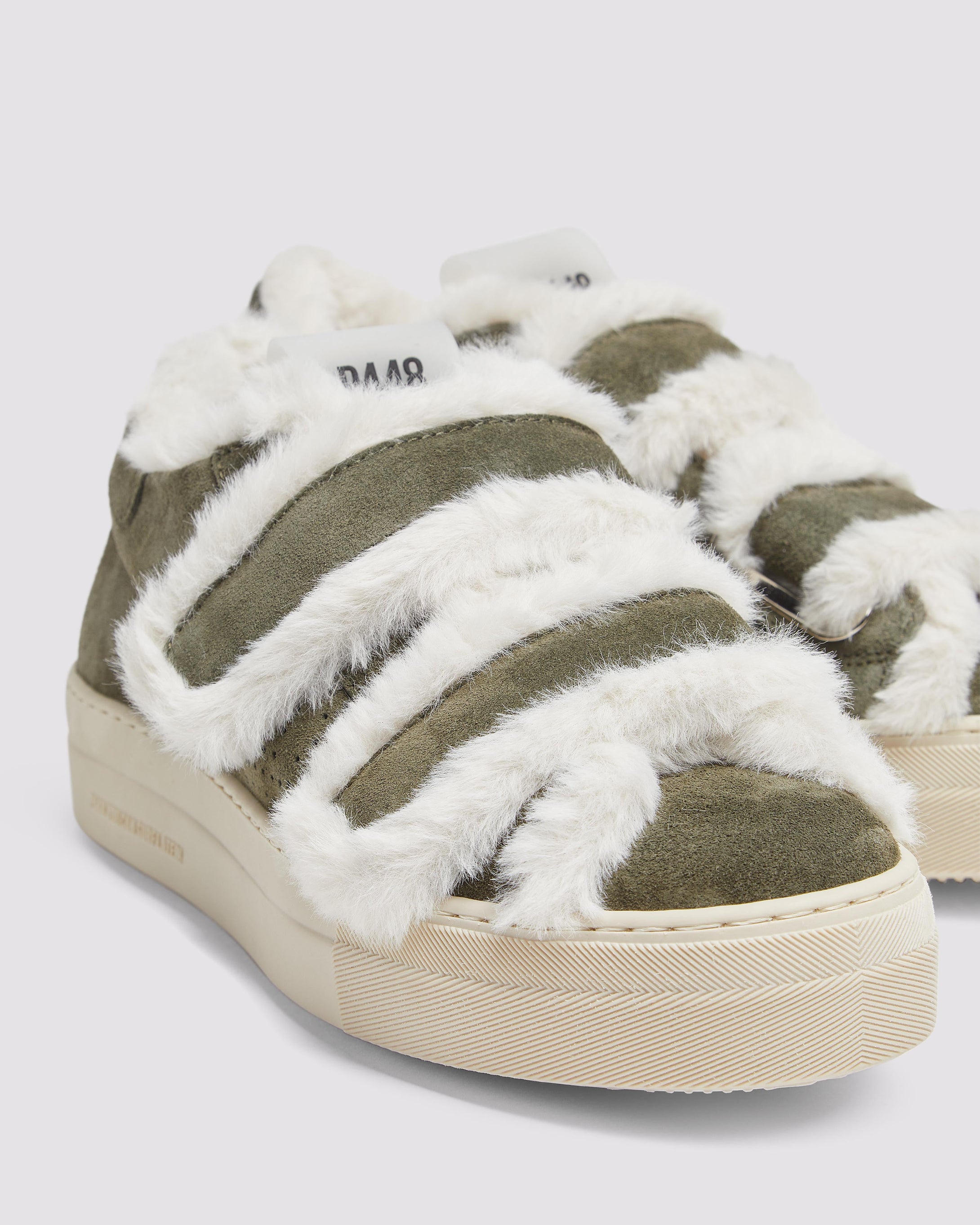 Thea Sherpa Green