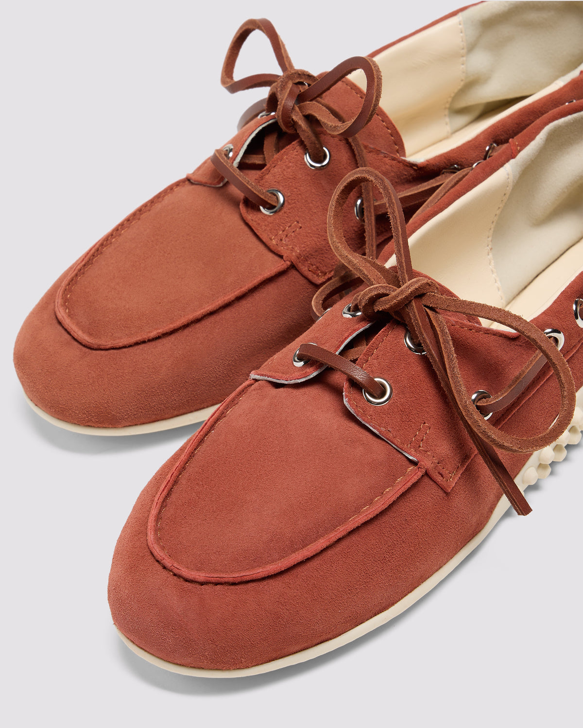 Antibes Suede - Brown